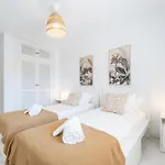 Villa Vb Coto 7br W Pool & Views *