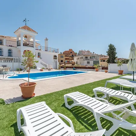Villa Vb Coto 7br W Pool & Views