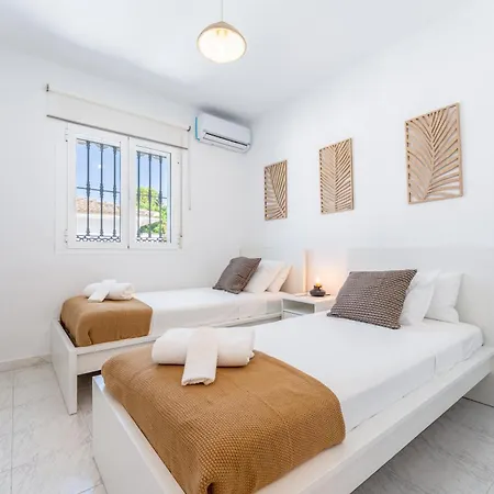 Vb Coto 7br W Pool & Views *